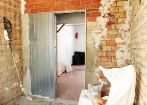 How to Install a Pocket Door: A Handy Guide for Modern Homes
